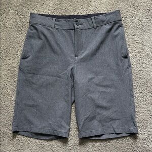 Nike Boys Large Gray Flat Front Shorts